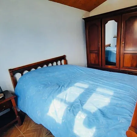 Maison Familiale 5 Pièces à - 8 Personnes - Fr-1-224b-250 Hébergement de vacances