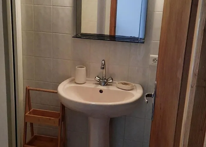 Maison Familiale 5 Pièces à - 8 Personnes - Fr-1-224b-250 Hébergement de vacances *