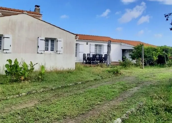 Maison Familiale 5 Pièces à - 8 Personnes - Fr-1-224b-250 Barbâtre