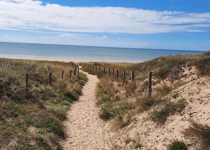 Maison Familiale 5 Pièces à - 8 Personnes - Fr-1-224b-250 Barbâtre