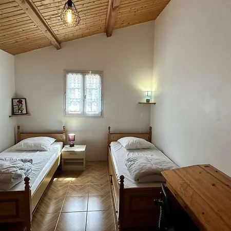 Prázdninový dům Maison Familiale 5 Pieces A - 8 Personnes - Fr-1-224b-250
